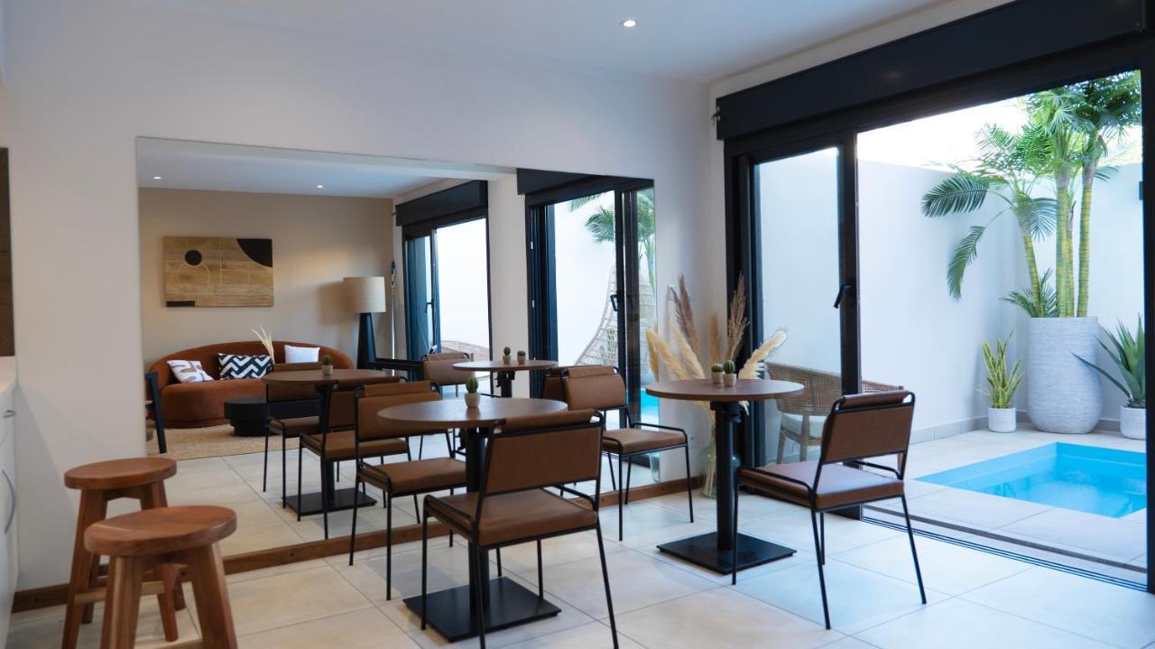 Maison Le Patio Jacuzzi 圣丹尼斯 外观 照片