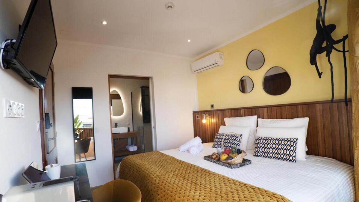 Maison Le Patio Jacuzzi 圣丹尼斯 外观 照片